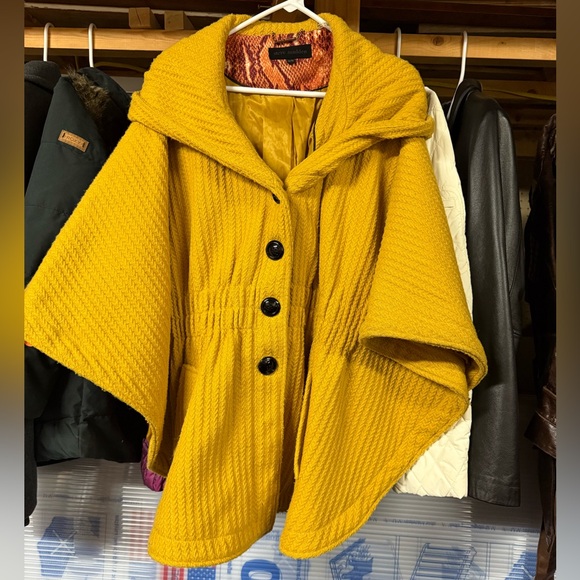 Steve Madden Jackets & Blazers - Steve Madden Jacket Poncho Adjustable with Hood